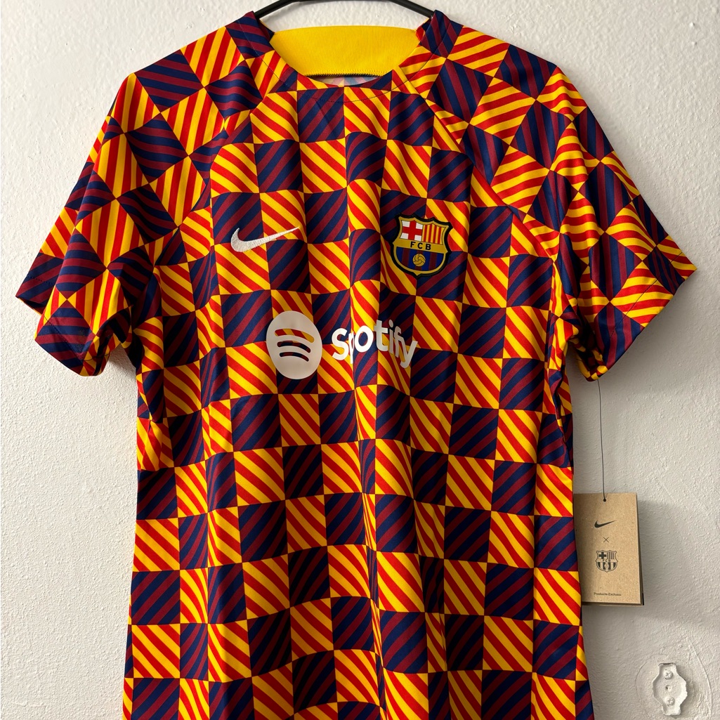Nike Fc Barcelona Prematch Soccer Jersey Women’s Size Extra Large